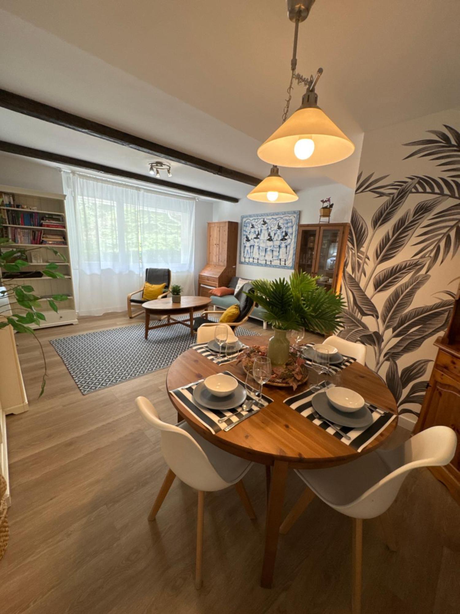 ［ムンダカ］アパートメント（90m²）｜ 2ベッドルーム／1バスルーム エクステリア 写真